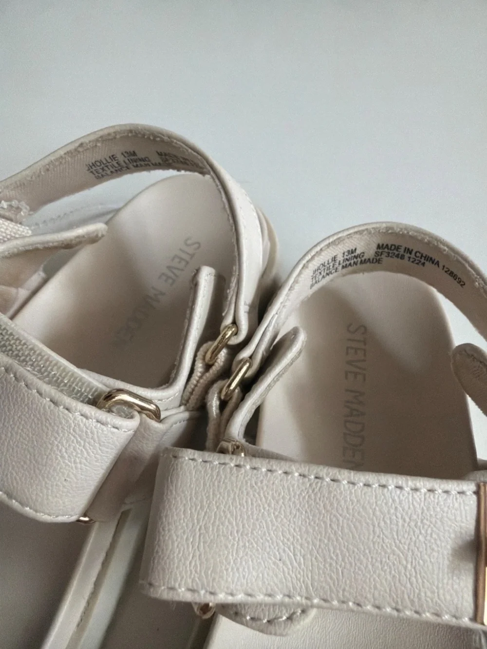 Steve madden sandals Girls